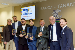 +393286167492   phone